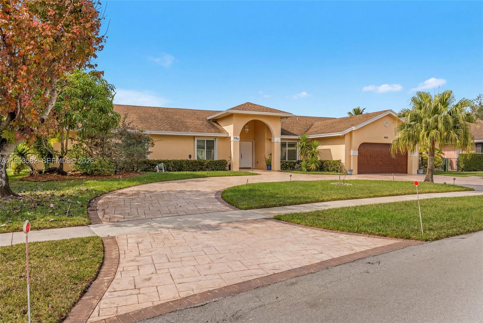 CHAPEL TRAIL REPLAT SECTI - Residential