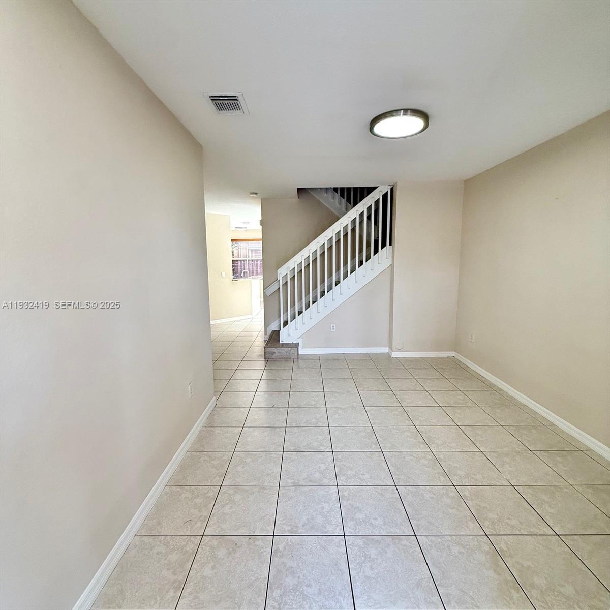 KENDALLAND - Residential Lease