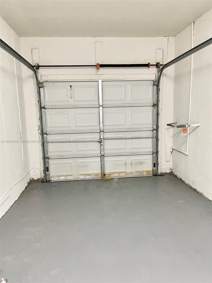 KENDALLAND - Residential Lease