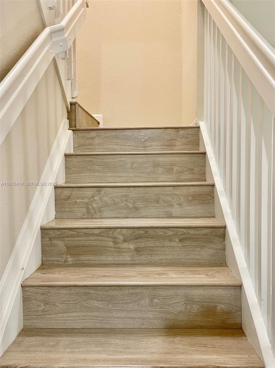 KENDALLAND - Residential Lease