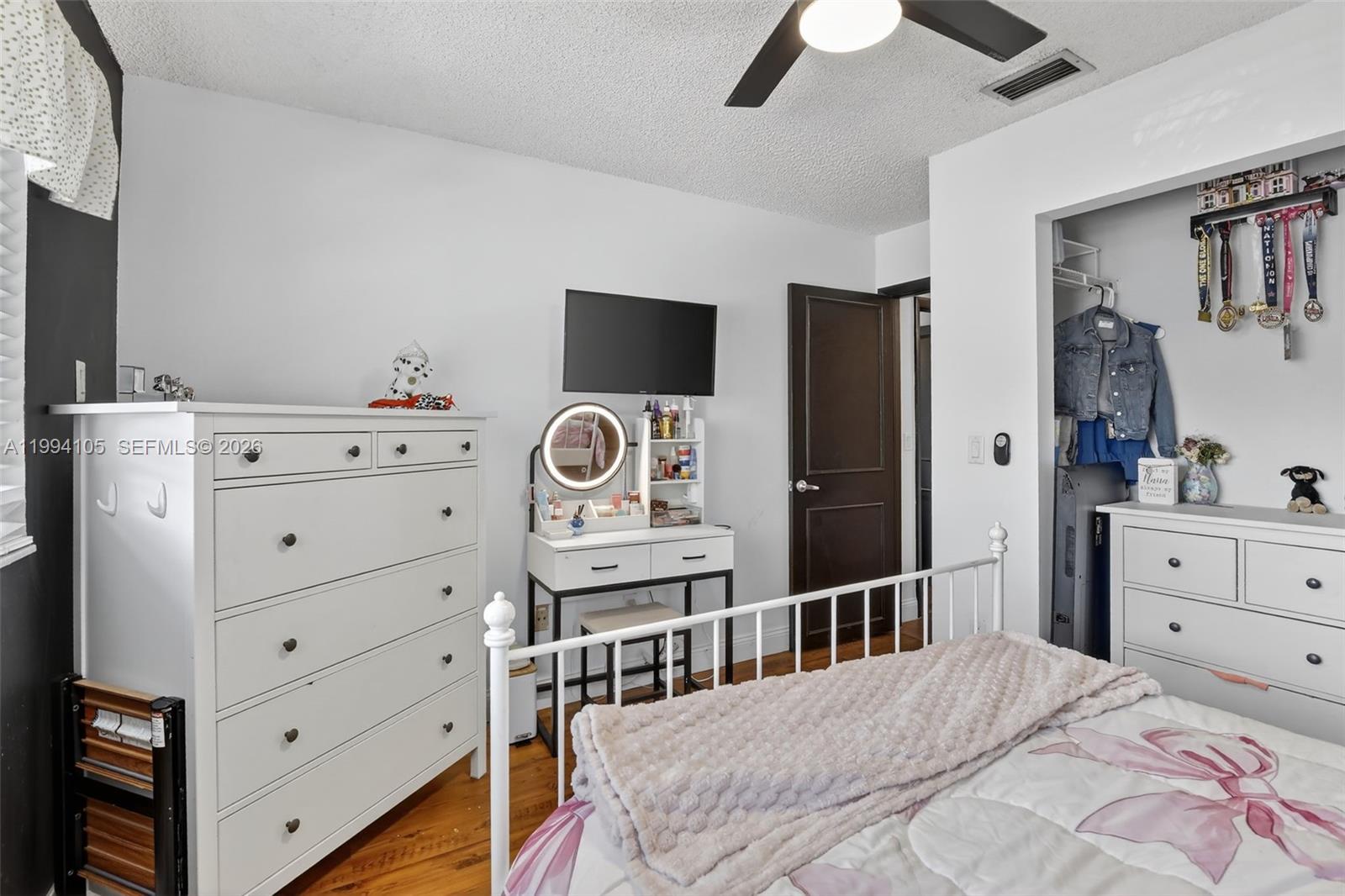 FLAMINGO GARDENS - Residential