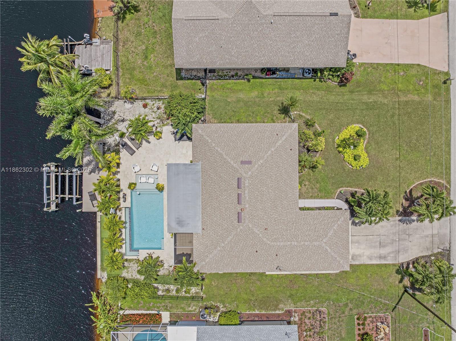 ISLAND PARK - Residential