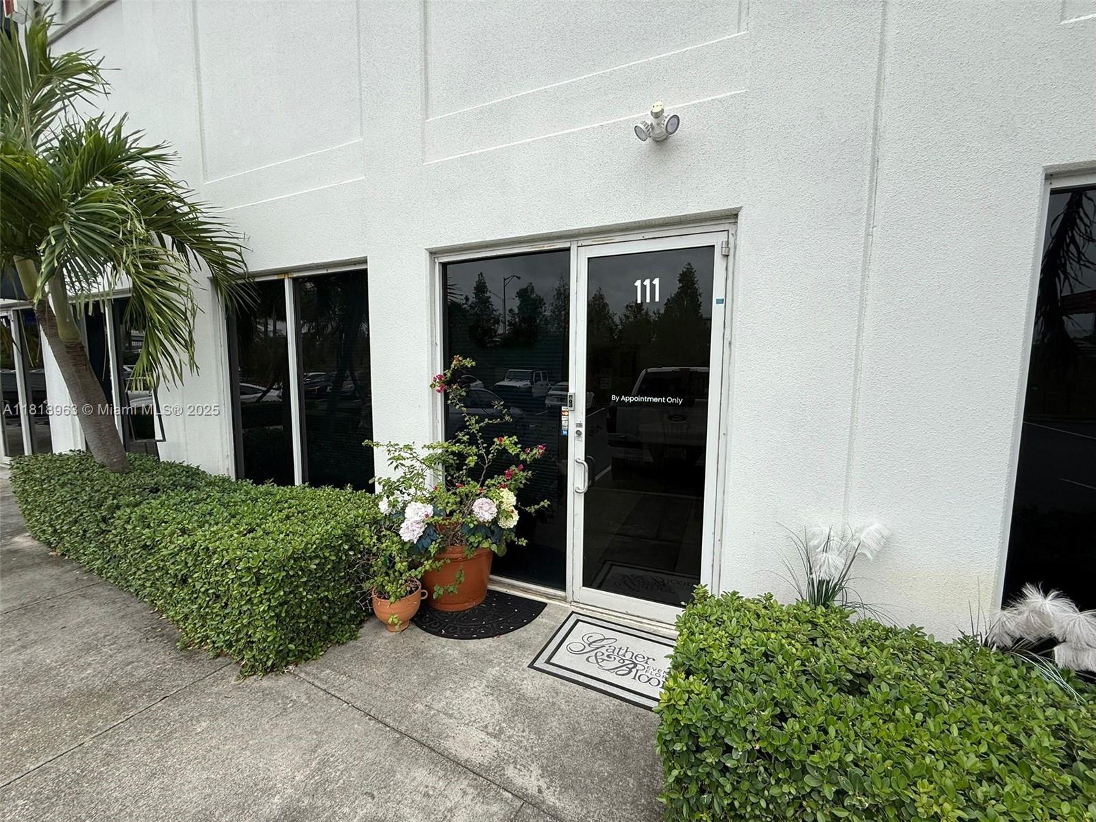 7640 NW 25th St 111