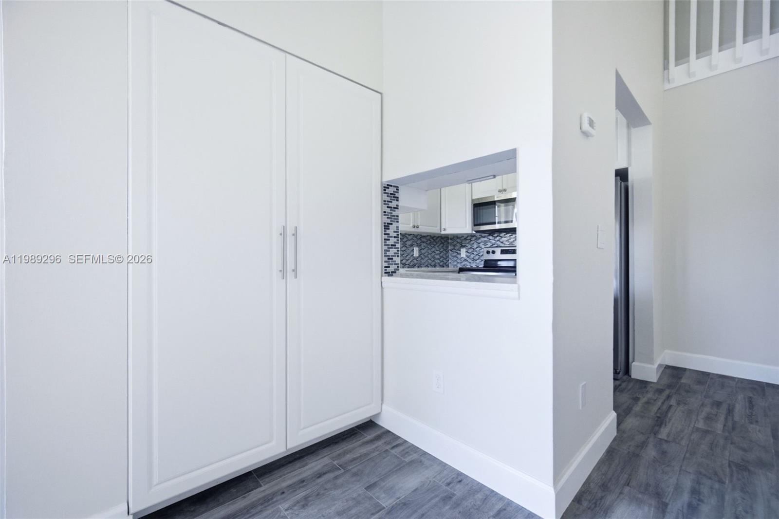 ROCK ISLAND LAND CORP - Residential