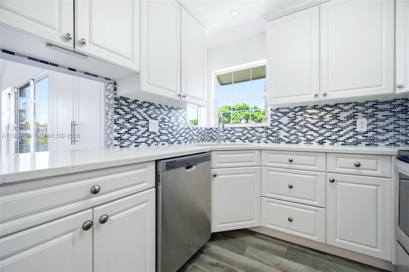 ROCK ISLAND LAND CORP - Residential