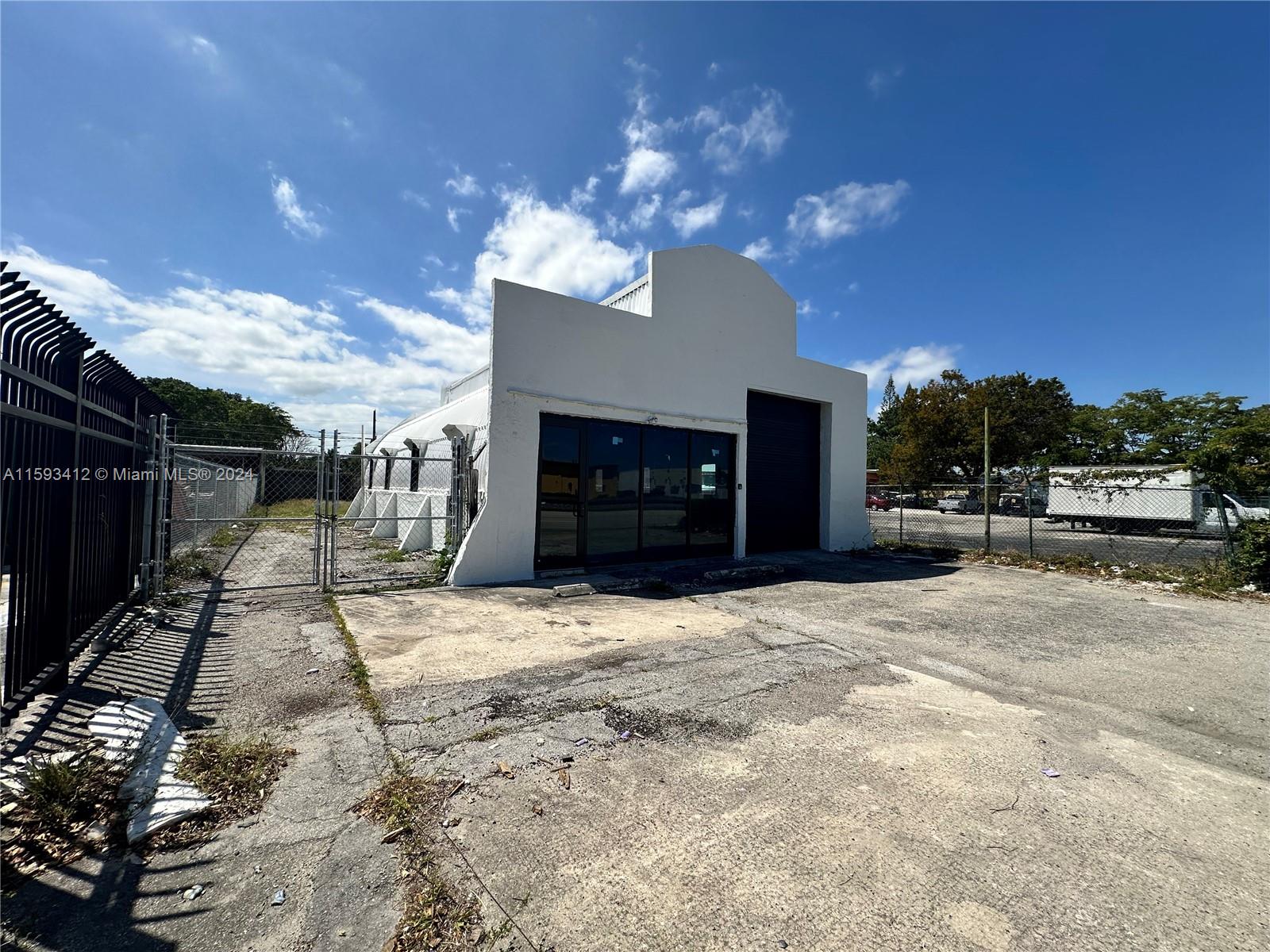 This freestanding industrial warehouse property encompasses 2,106 square feet of functional space within a
7,086 square-foot lot. Positioned directly on North Dixie Highway in East Hollywood, it is conveniently situated
four blocks south of Sheridan Street. The property is currently leased to one tenant on a triple net lease. The tenant is currently paying $6,000 per month, generating $72,000 per year in net income. The property falls under the liberal DH-3 zoning, accommodating a wide range of commercial uses. Its perfect for most industrial uses.