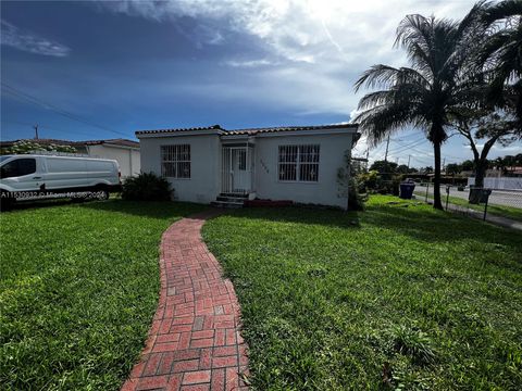1730 NW 33rd Ave, Miami, FL 33125 - MLS#: A11530932