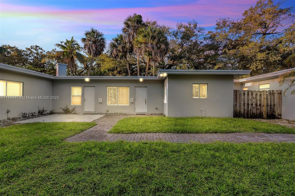 Photo of 1550 SW 23rd Ct #A, Fort Lauderdale, FL 33315 (MLS # A11444473)