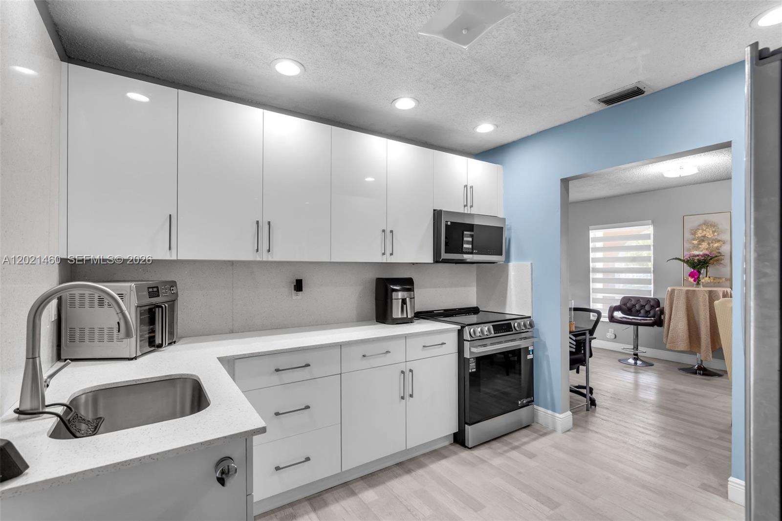 ORIOLE MARGATE SEC 6 - Residential