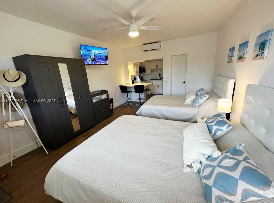 DIPLOMAT GOLF & RACQUET C - Residential Lease