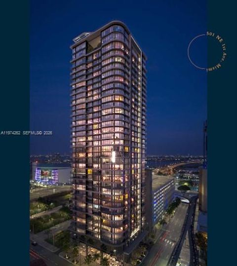 121 NE 5th 501B Miami FL 33132