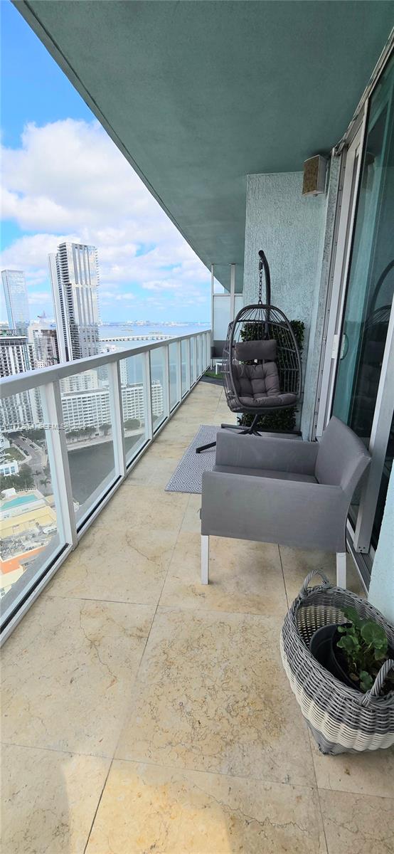 QUANTUM ON THE BAY CONDO N - Residential