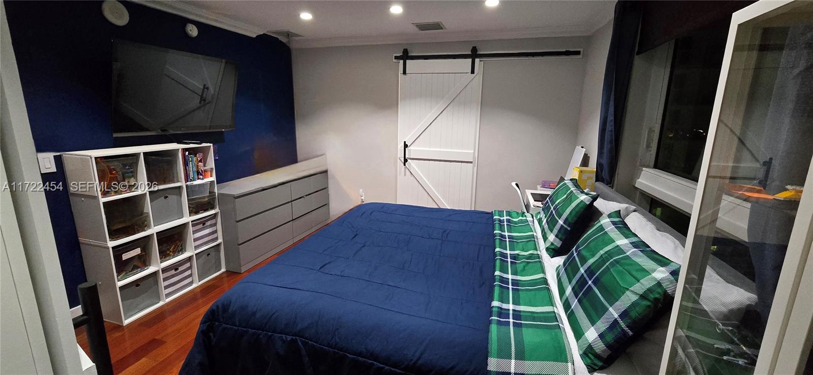 QUANTUM ON THE BAY CONDO N - Residential