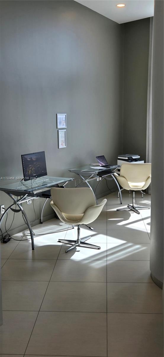 QUANTUM ON THE BAY CONDO N - Residential