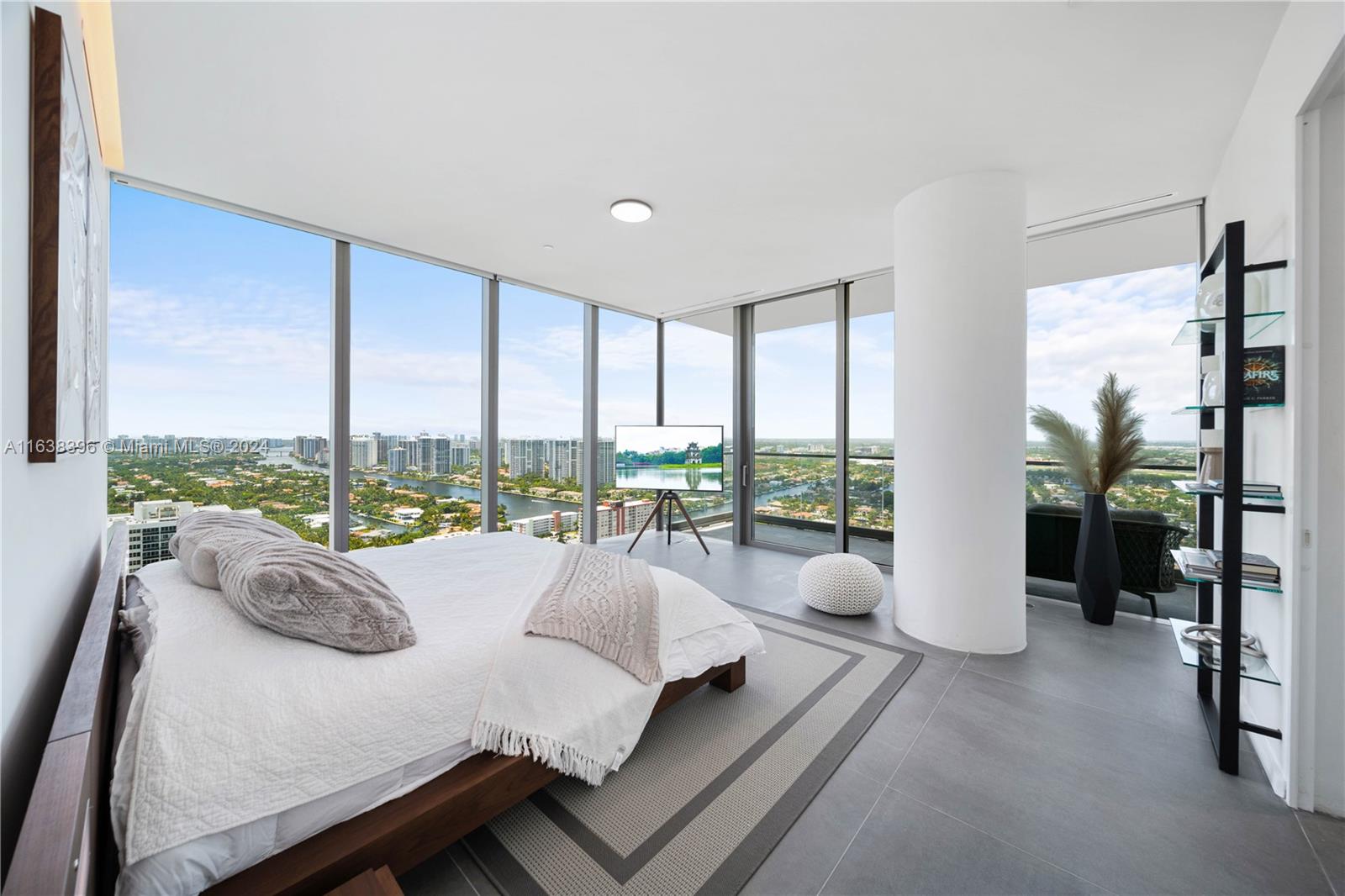 2000 OCEAN CONDO - Residential