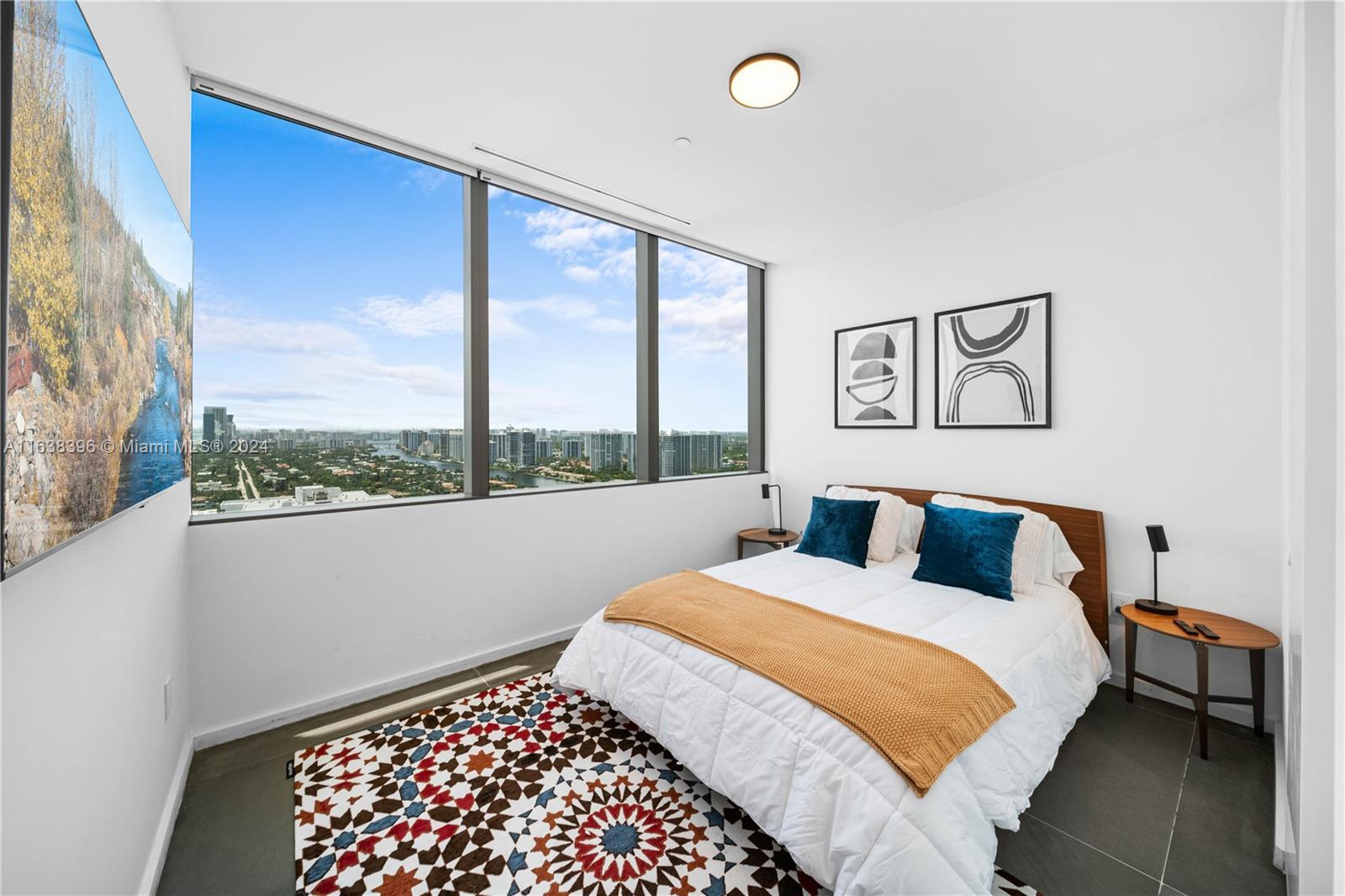 2000 OCEAN CONDO - Residential