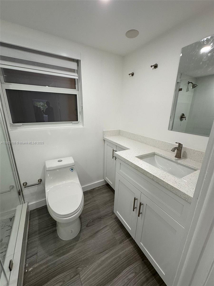 KINGS CREEK SO CONDO - Residential