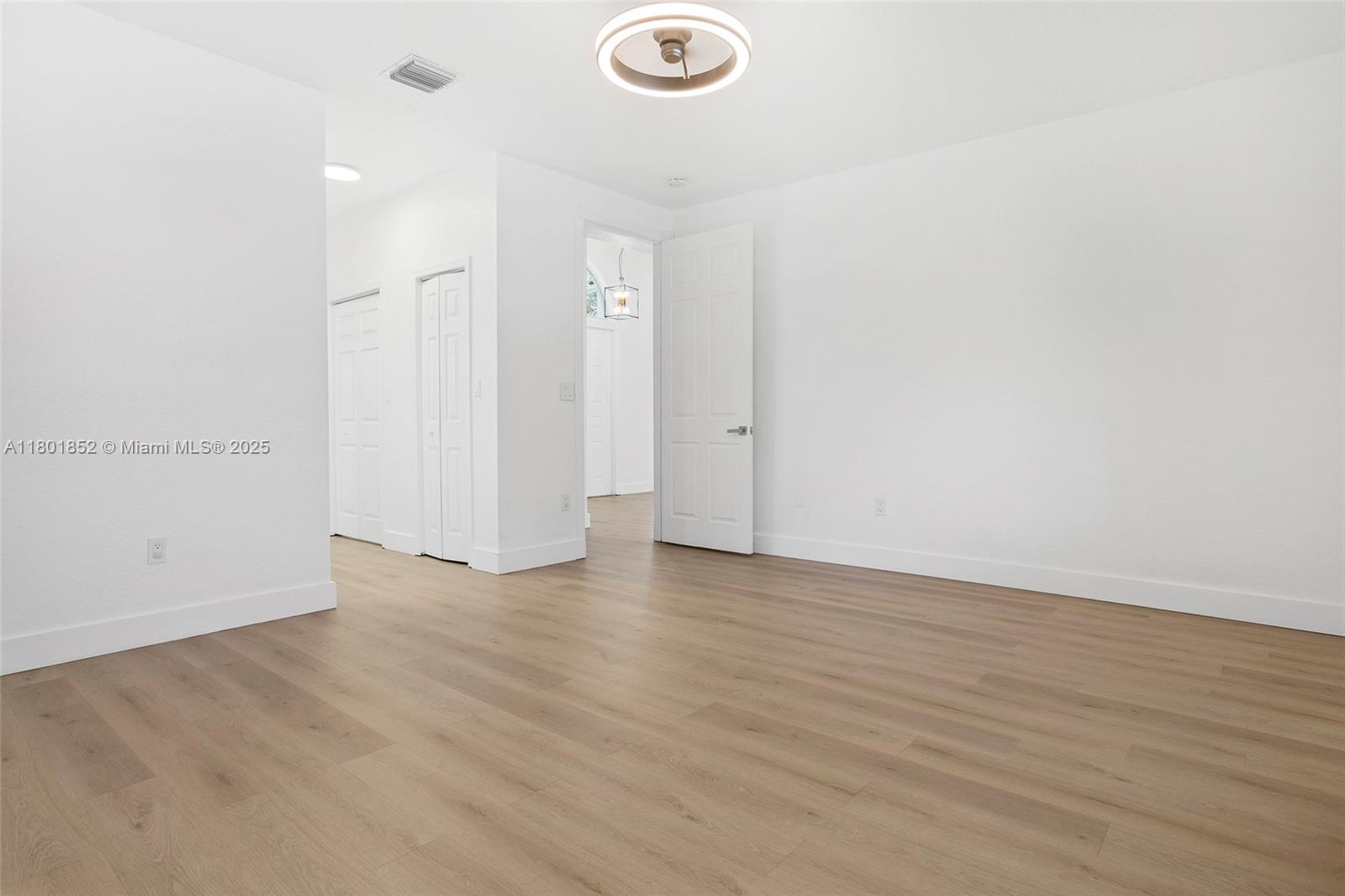 GREEN GLADES SOUTH - Residential