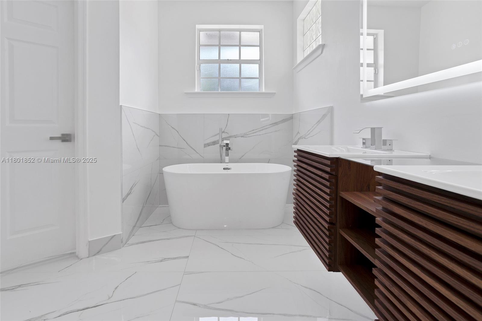 GREEN GLADES SOUTH - Residential