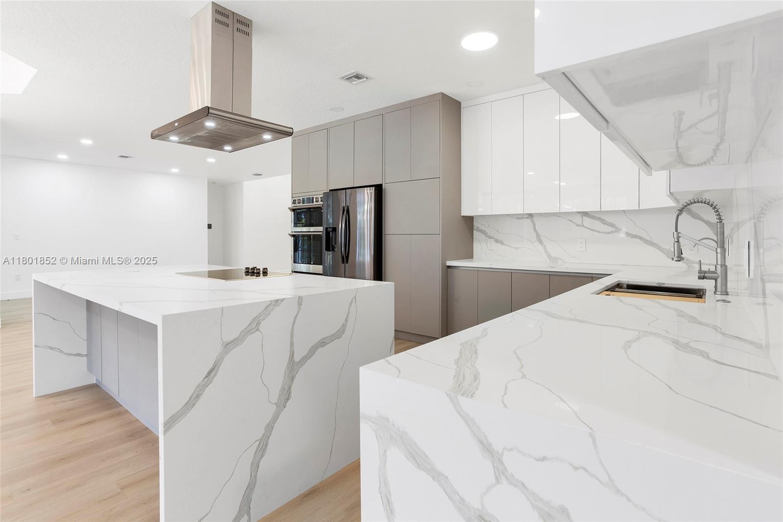 GREEN GLADES SOUTH - Residential