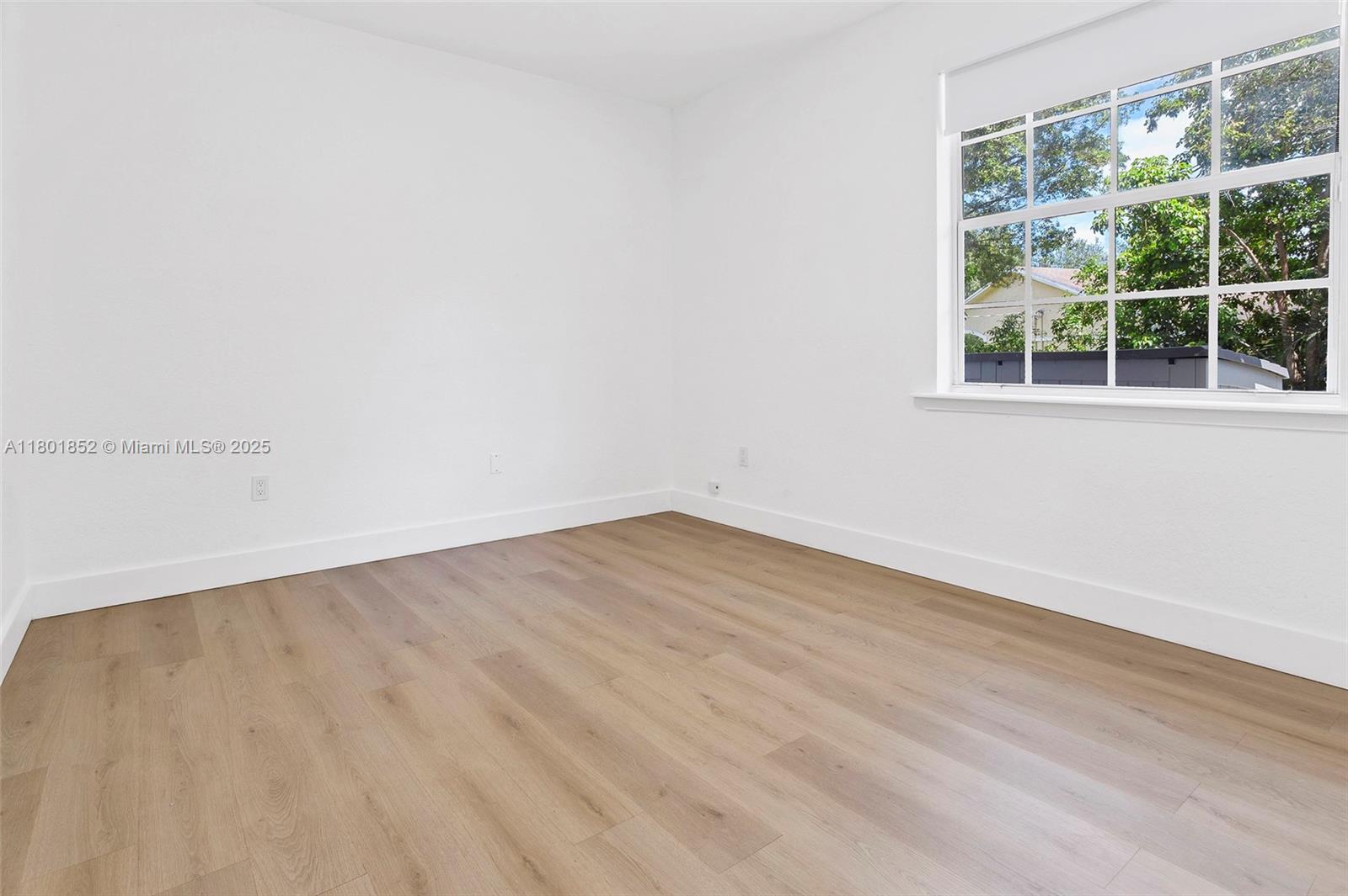 GREEN GLADES SOUTH - Residential