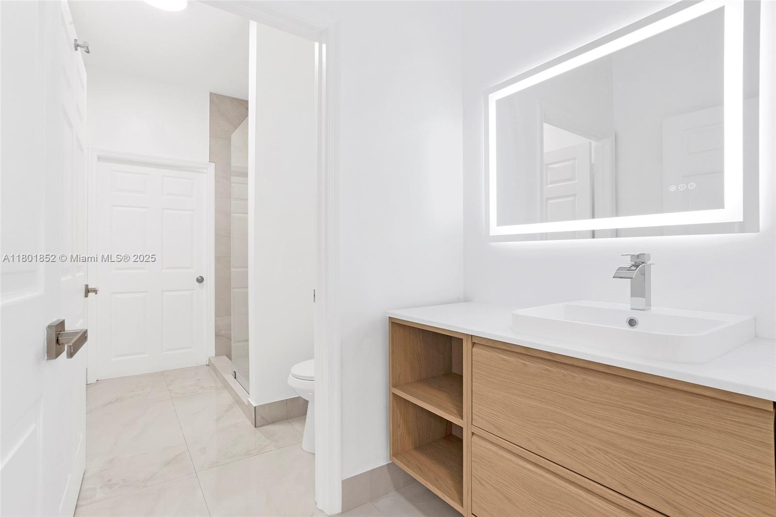 GREEN GLADES SOUTH - Residential