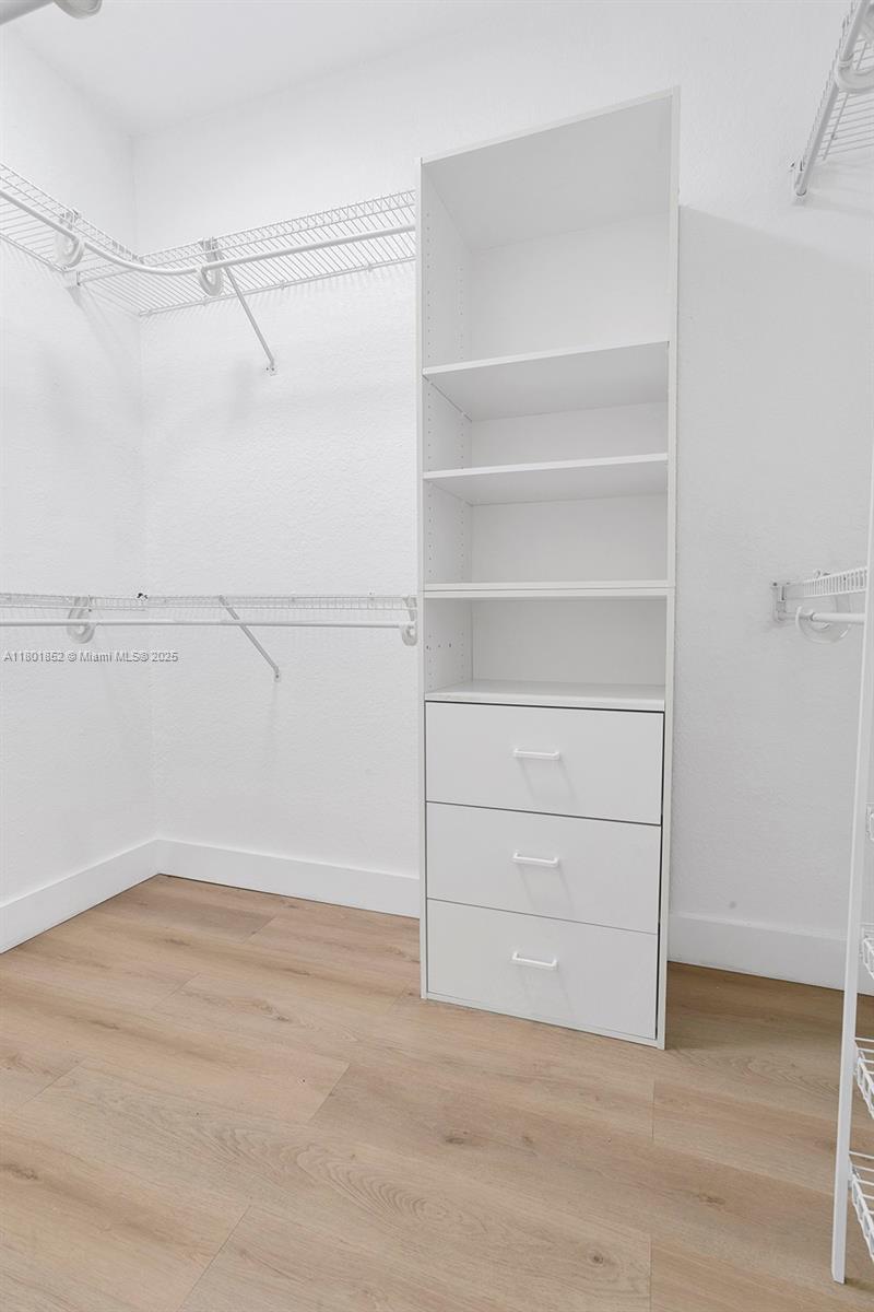 GREEN GLADES SOUTH - Residential