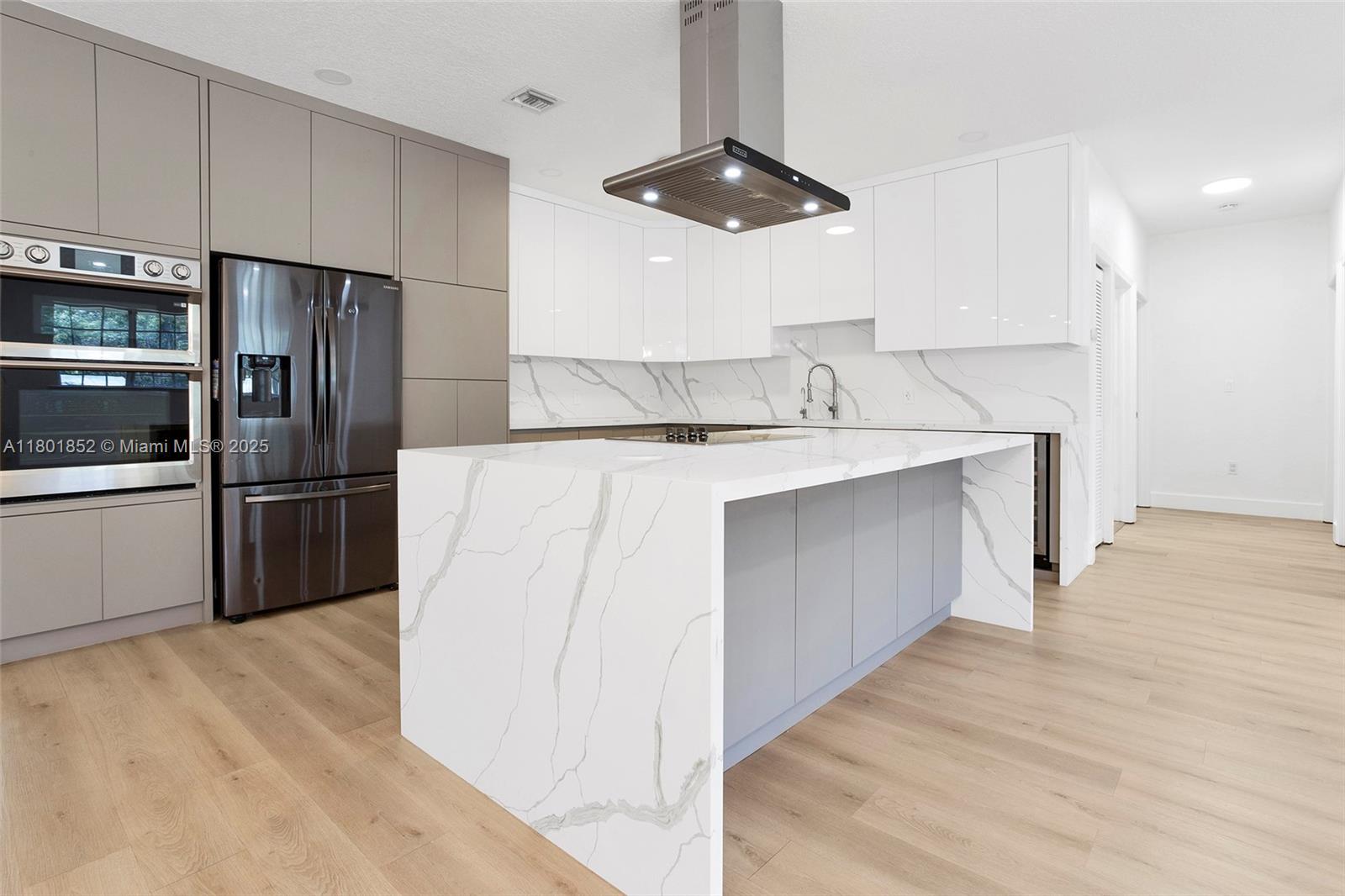 GREEN GLADES SOUTH - Residential