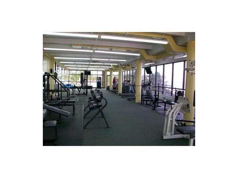 THE CARRIAGE HOUSE CONDO - Residential Lease