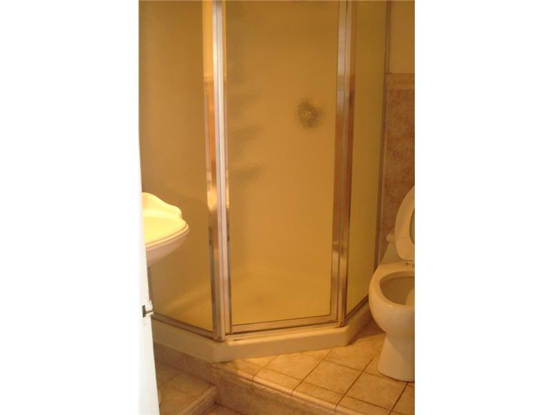 THE CARRIAGE HOUSE CONDO - Residential Lease