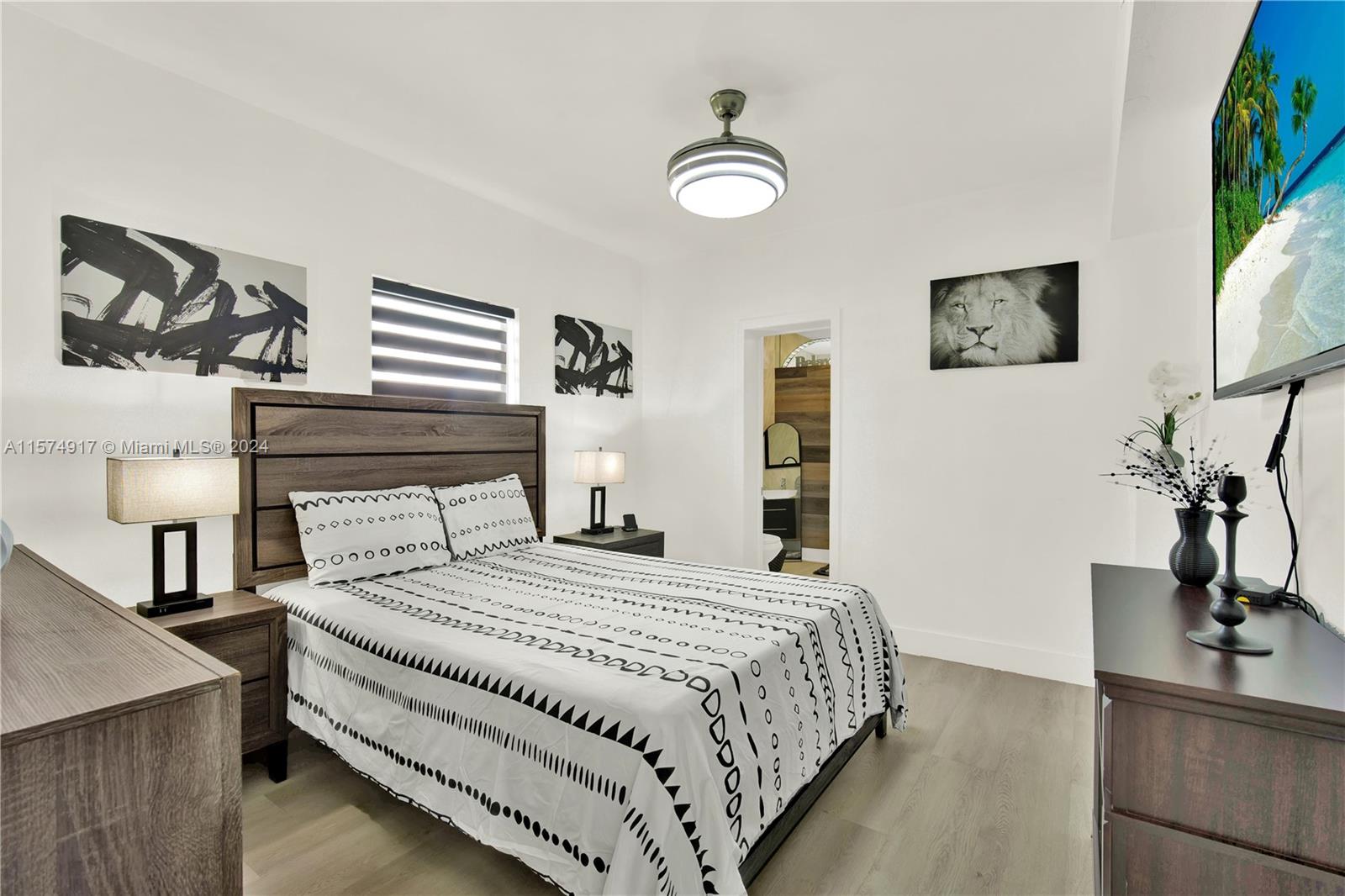 BIRD ROAD HIGHLANDS - Residential