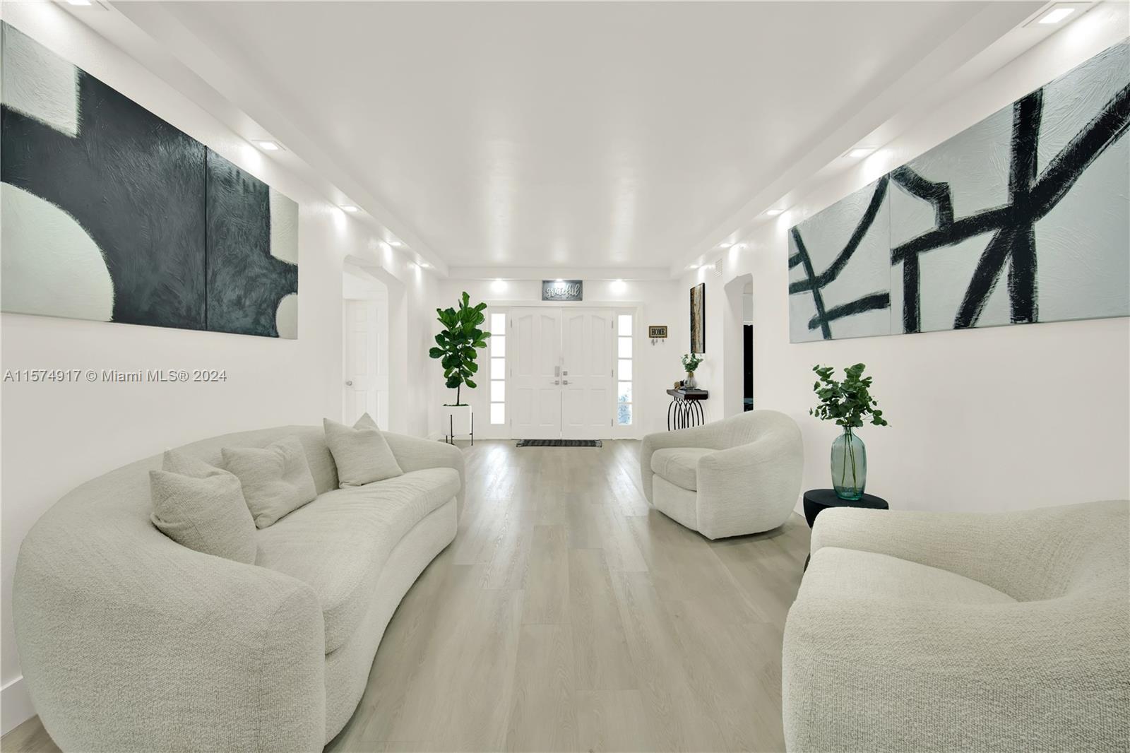 BIRD ROAD HIGHLANDS - Residential