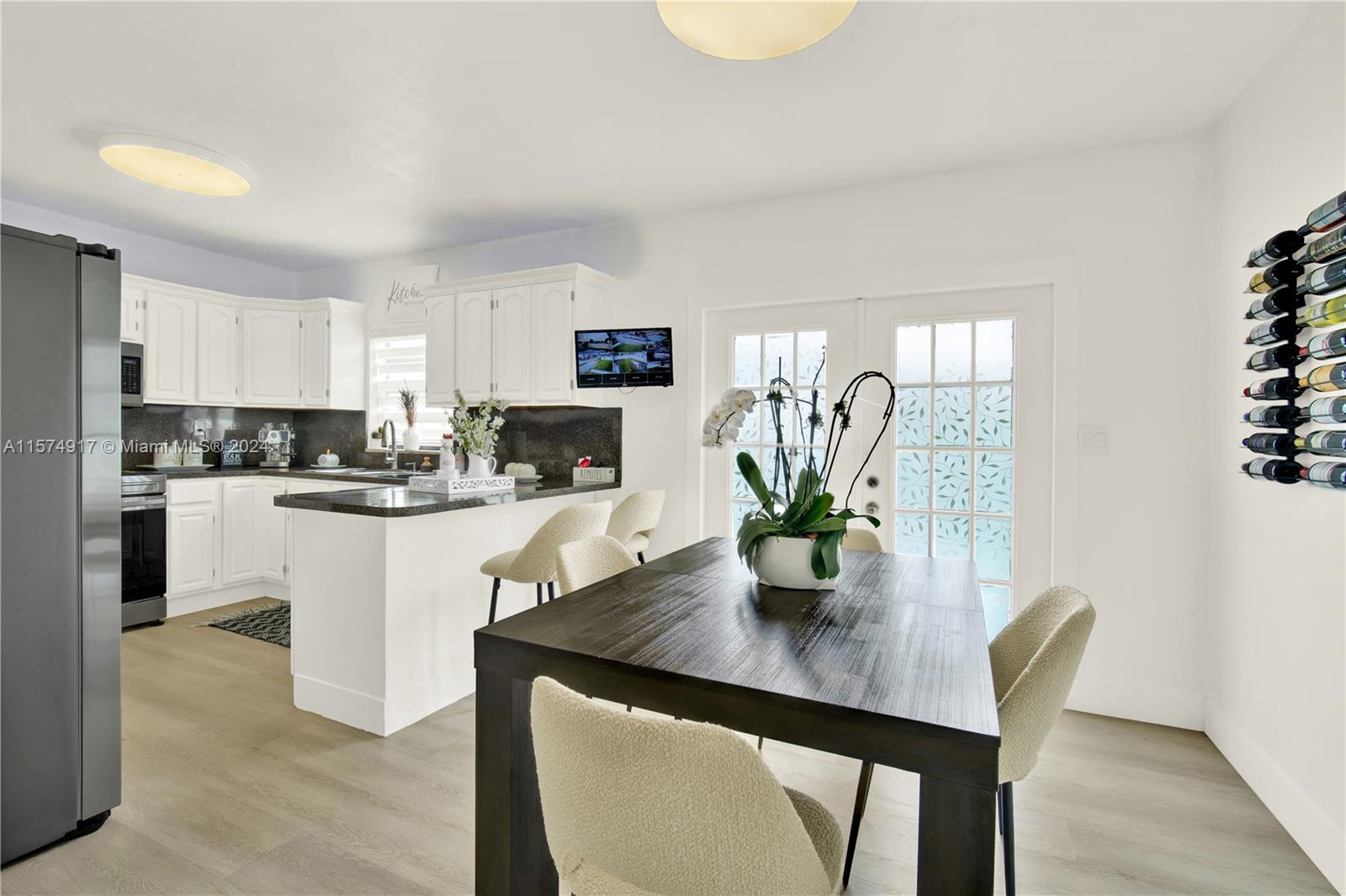 BIRD ROAD HIGHLANDS - Residential
