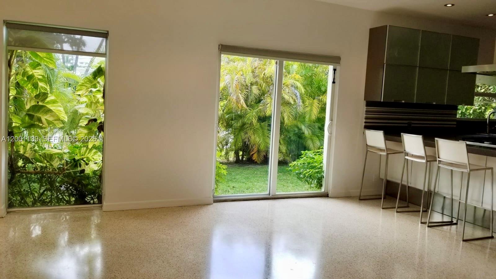 ALTOS DEL MAR NO 5 - Residential Lease