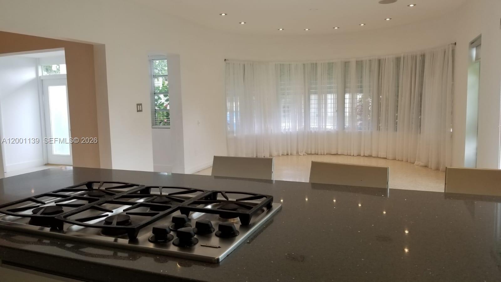 ALTOS DEL MAR NO 5 - Residential Lease