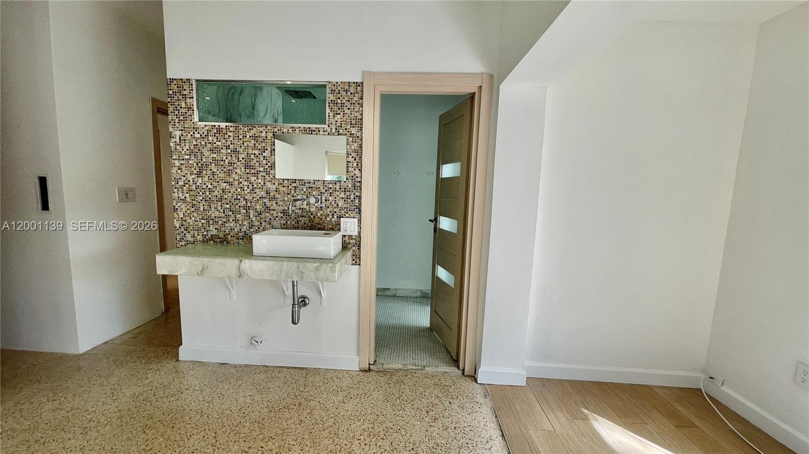 ALTOS DEL MAR NO 5 - Residential Lease