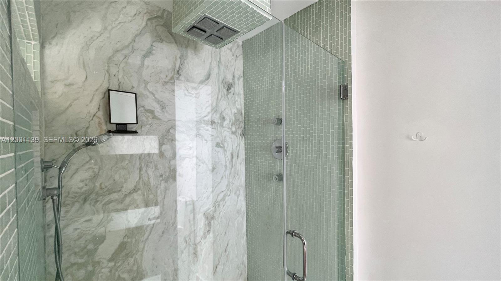 ALTOS DEL MAR NO 5 - Residential Lease