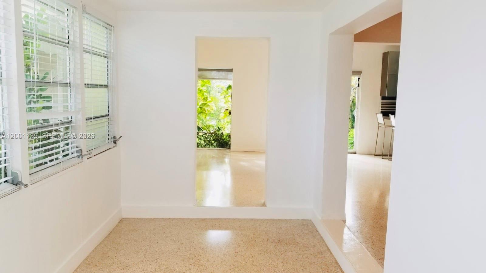 ALTOS DEL MAR NO 5 - Residential Lease