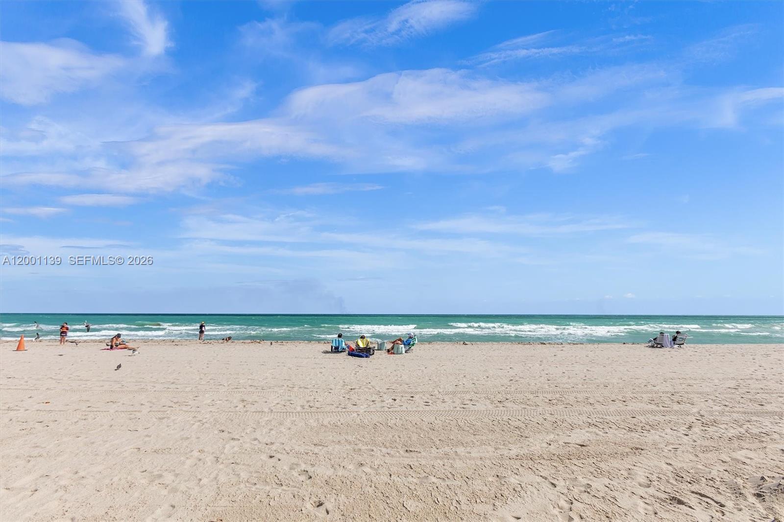 ALTOS DEL MAR NO 5 - Residential Lease