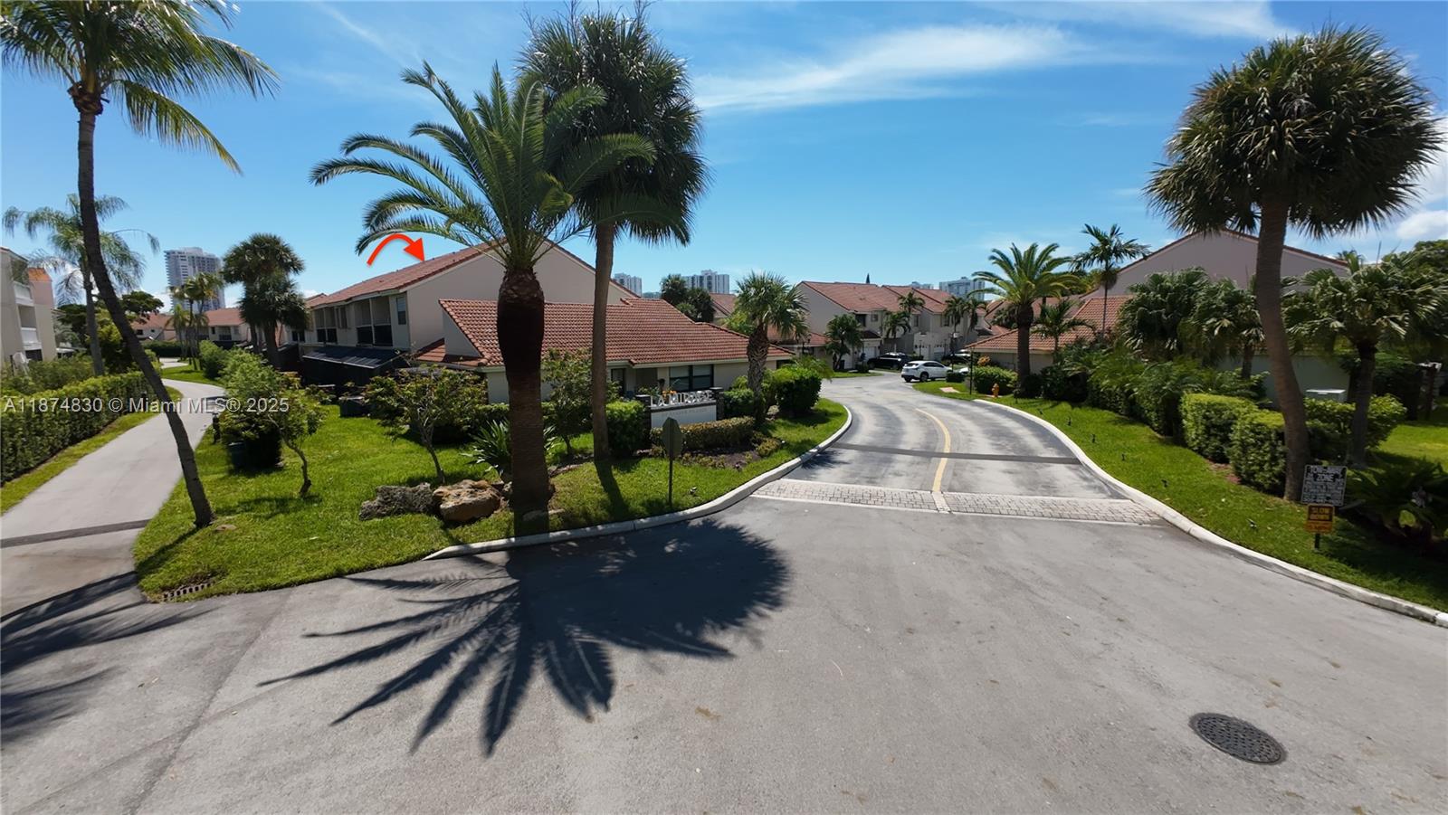 LA MIRAGE OF HARBOR VILG - Residential