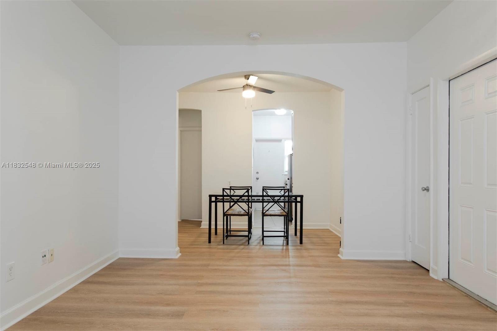 1561 Lenox Ave 10