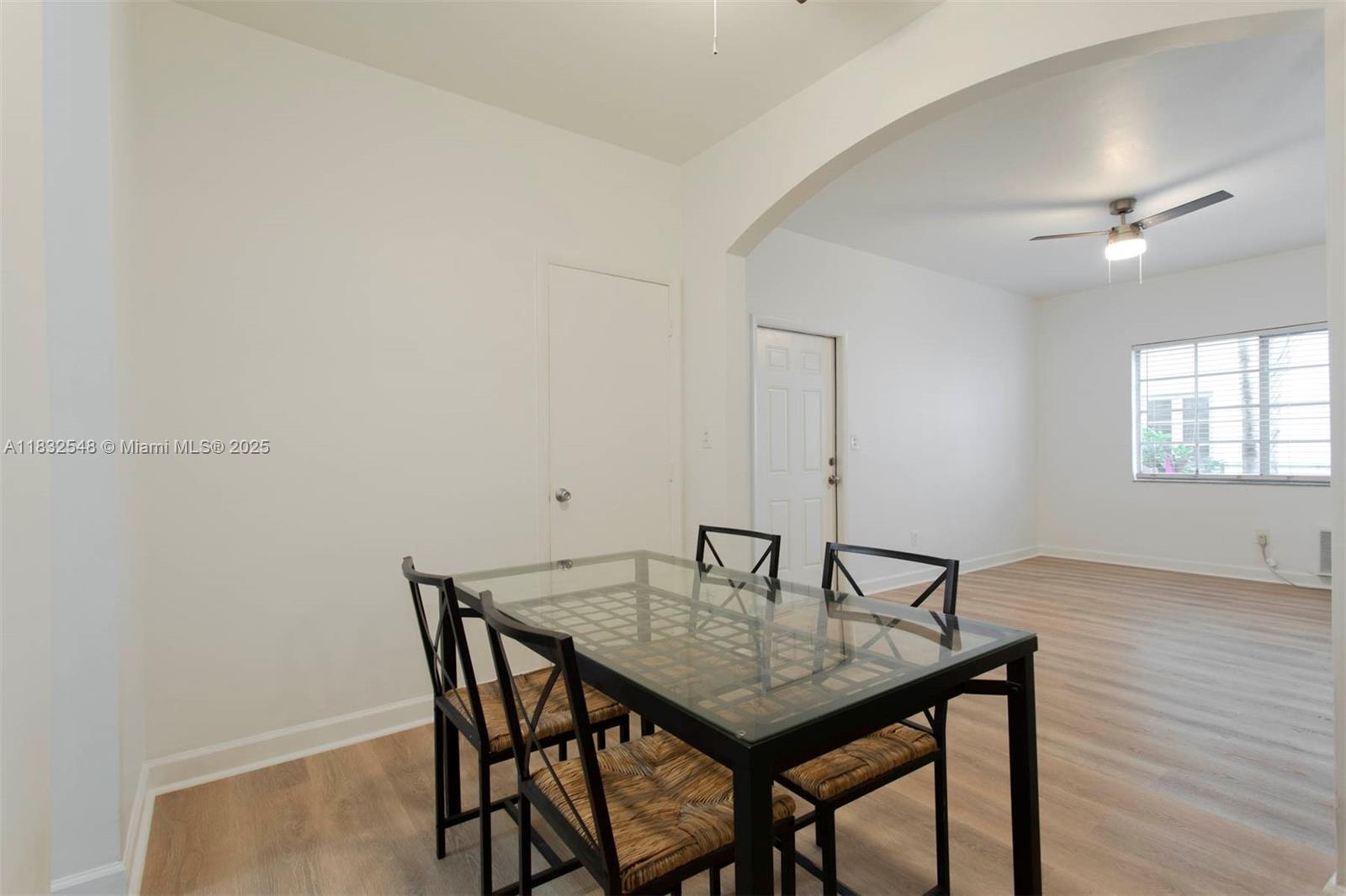 1561 Lenox Ave 10