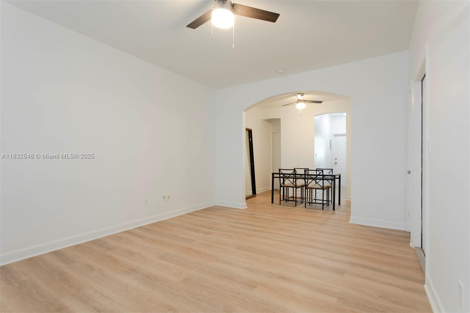 1561 Lenox Ave 10