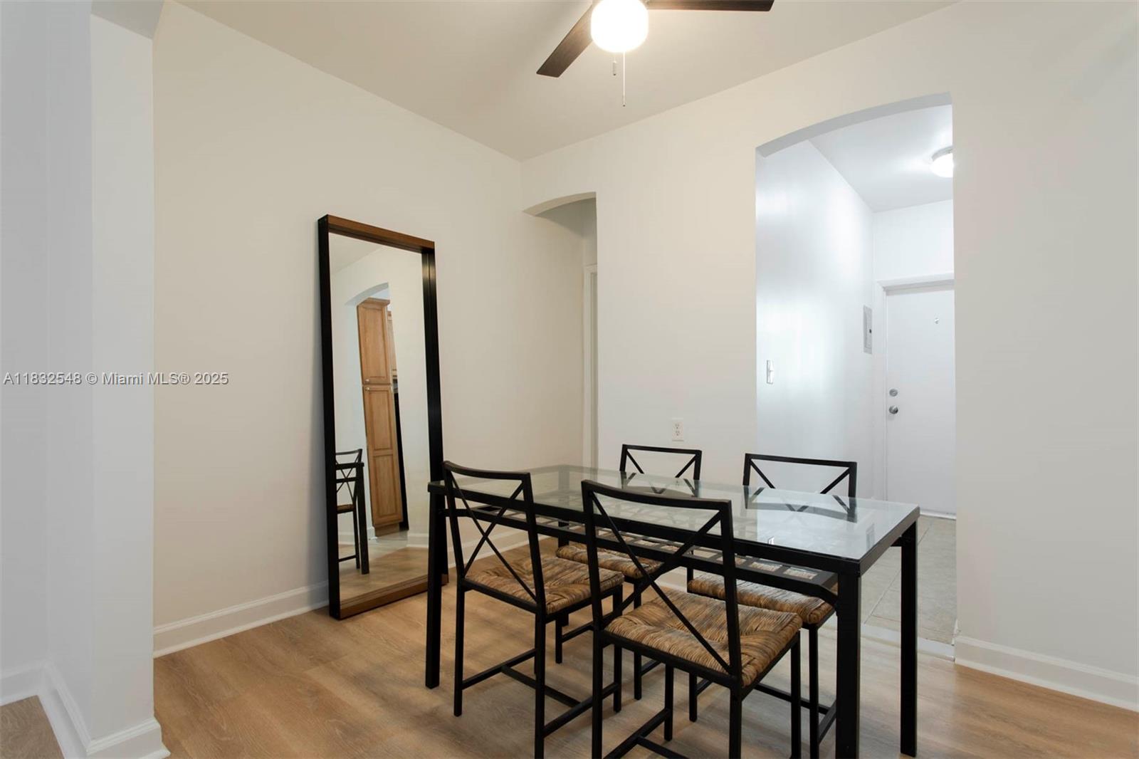 1561 Lenox Ave 10