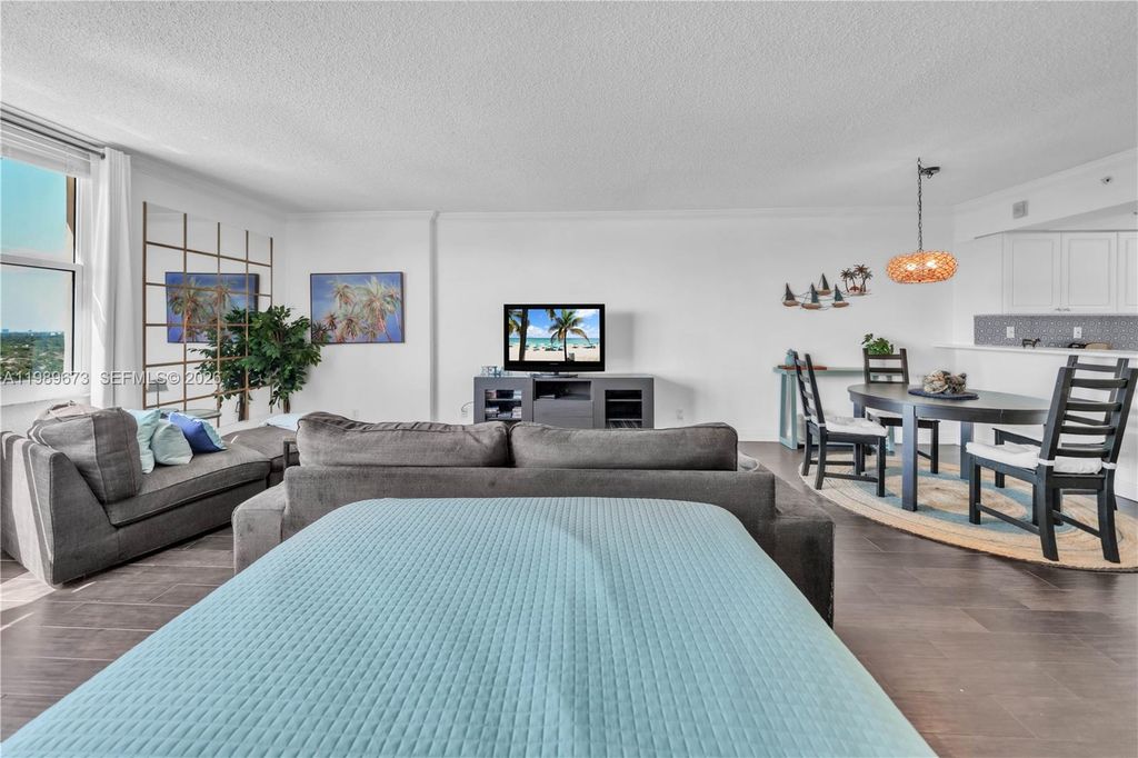 Photo of 2501 S Ocean Dr #1427, Hollywood, FL 33019 (MLS # A11989673)