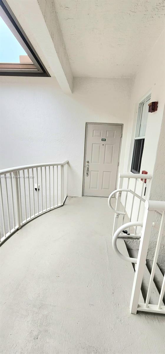 COURTYARDS TWO CONDO - Residential