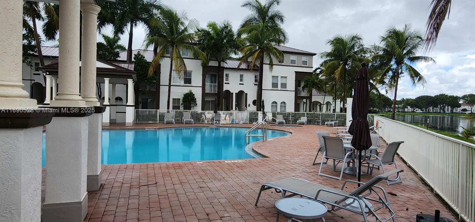 COURTYARDS TWO CONDO - Residential