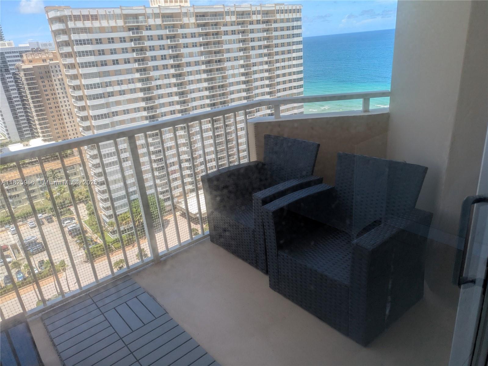 HEMISPHERES CONDO - Residential Lease