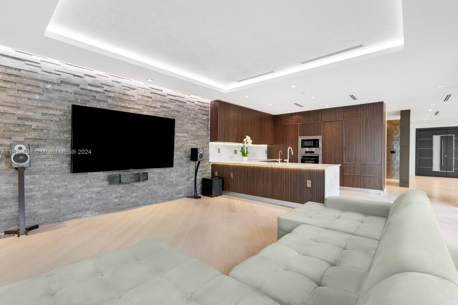 NORMANDY WATERWAY SUB - Residential