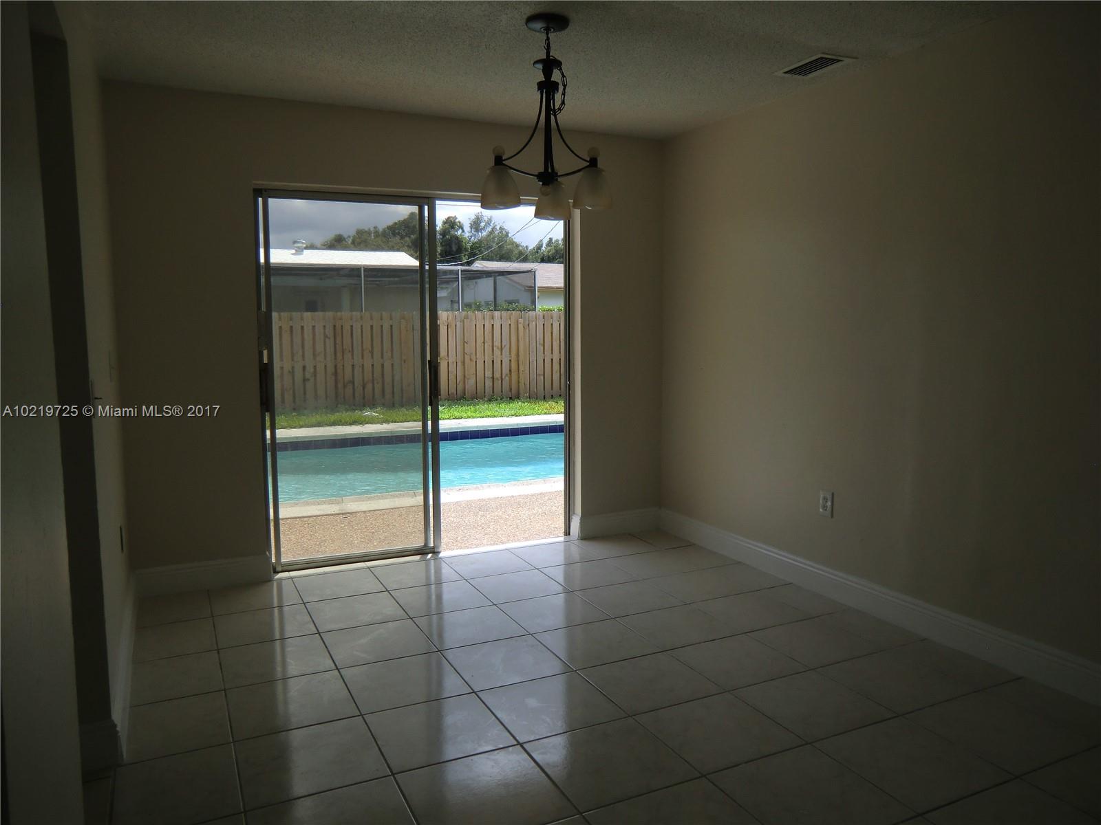 Sunrise Golf Village Sec - Residential